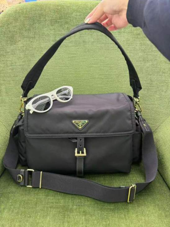 Picture of Prada Handbags _SKUfw205456766fw
